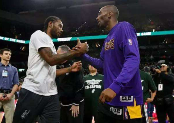 乔治跌出东 乔治跌出东