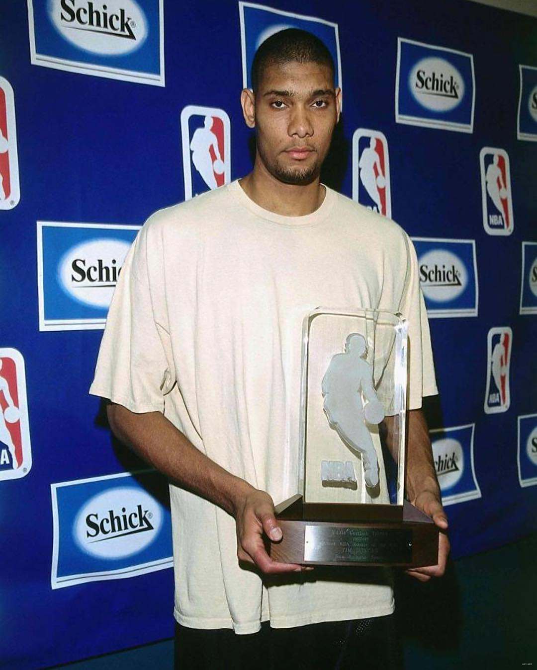 名单上的两 名单上的两